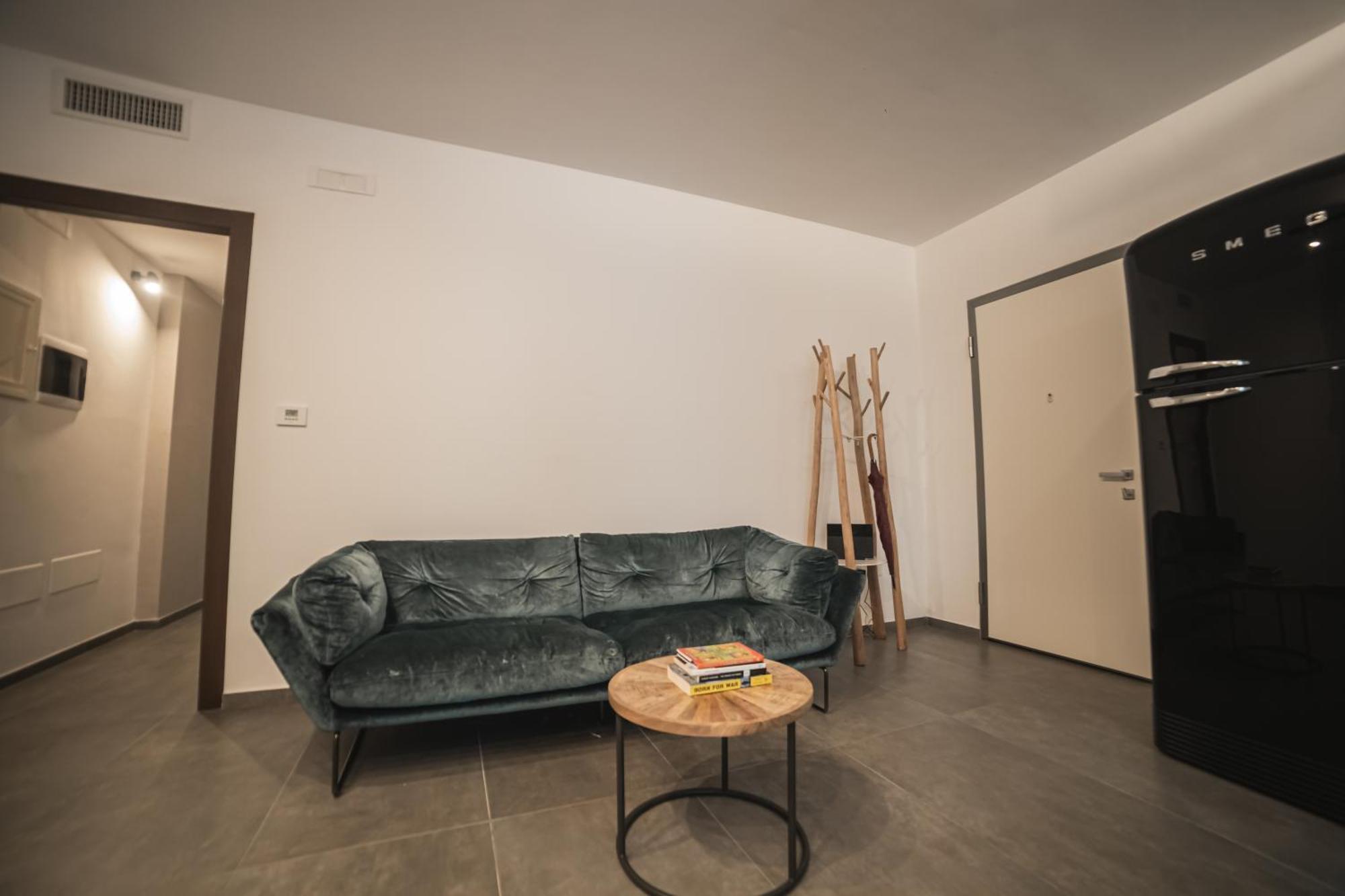 Suite Piazza Mazzini 90 Mq 5 莱切 外观 照片